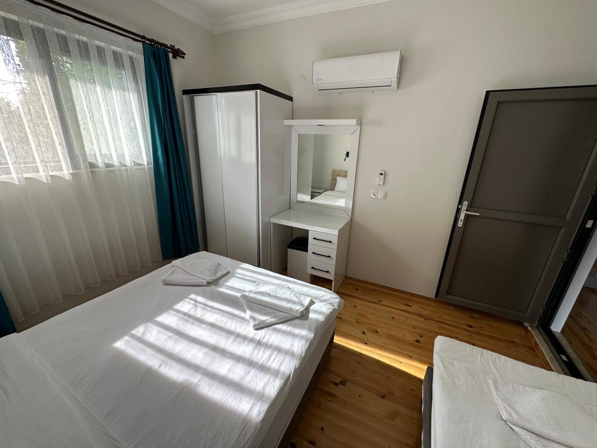 Palm Konak Hotel ชิลารึ ภายนอก รูปภาพ